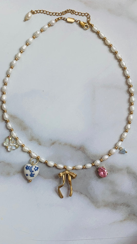 You’re Gorgeous Line - Elegant Pearl Bow Charm Necklace